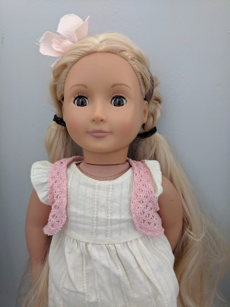 phoebe hair play doll